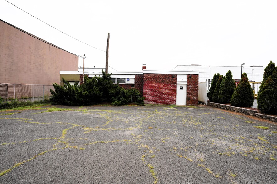 2137 US-1 Hwy, Rahway, NJ for sale - Primary Photo - Image 1 of 9