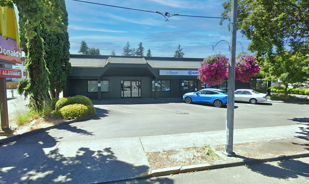 420 N Meridian, Puyallup, WA à louer - Photo du b timent - Image 1 de 4