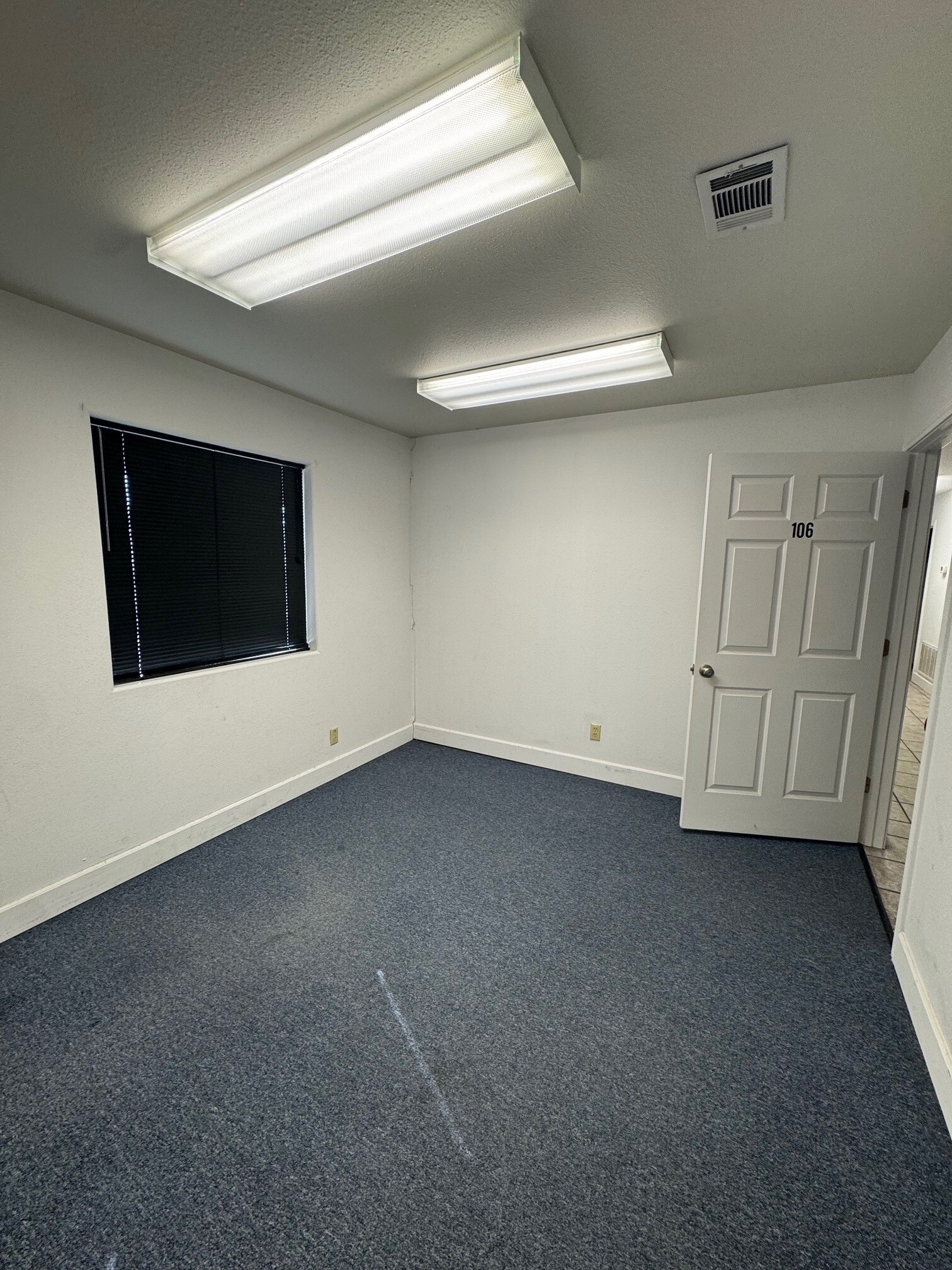 2019 Clovis R Barker Rd, San Marcos, TX for lease Interior Photo- Image 1 of 4