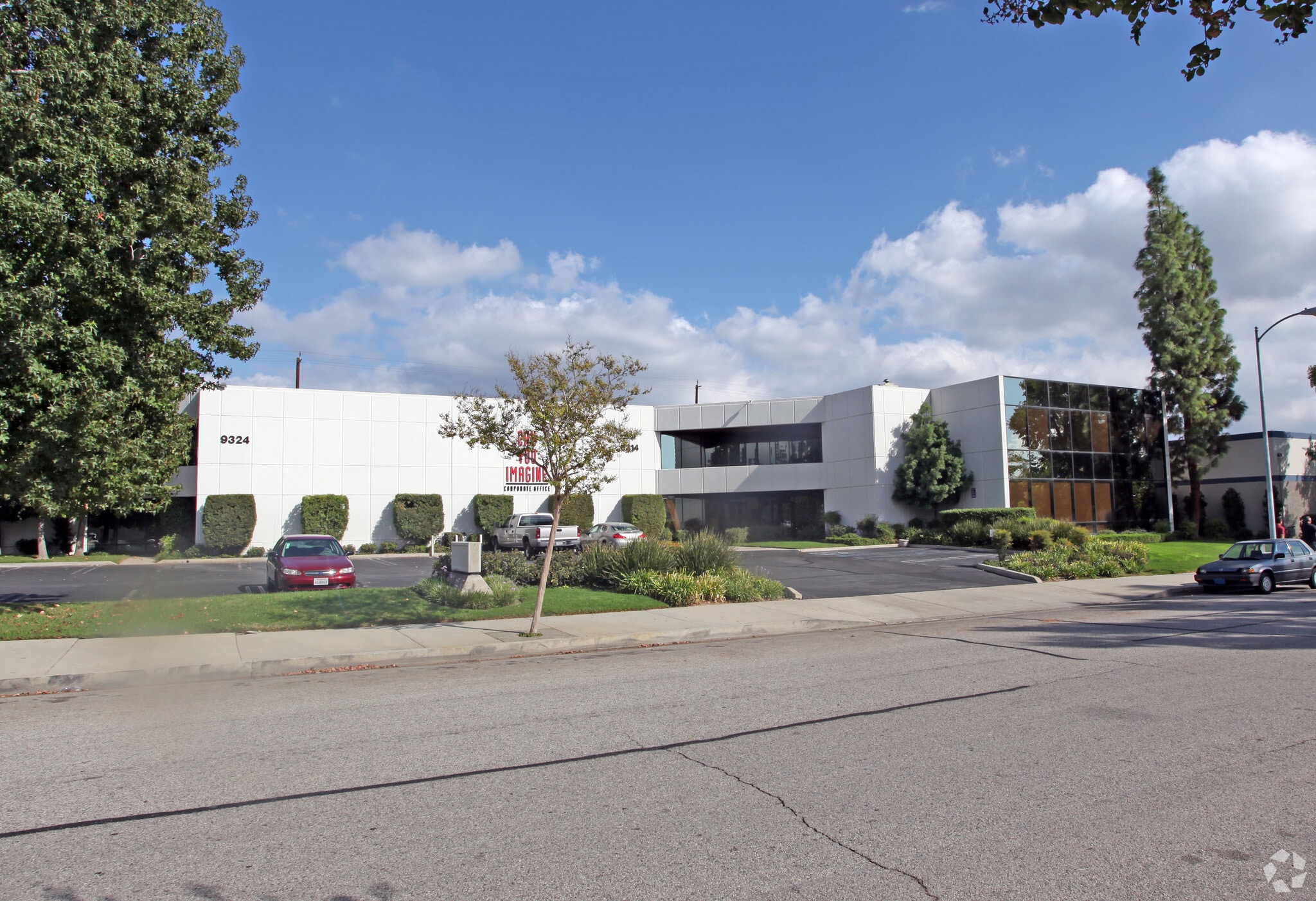 9314-9324 Eton Ave, Chatsworth, CA for lease Primary Photo- Image 1 of 5