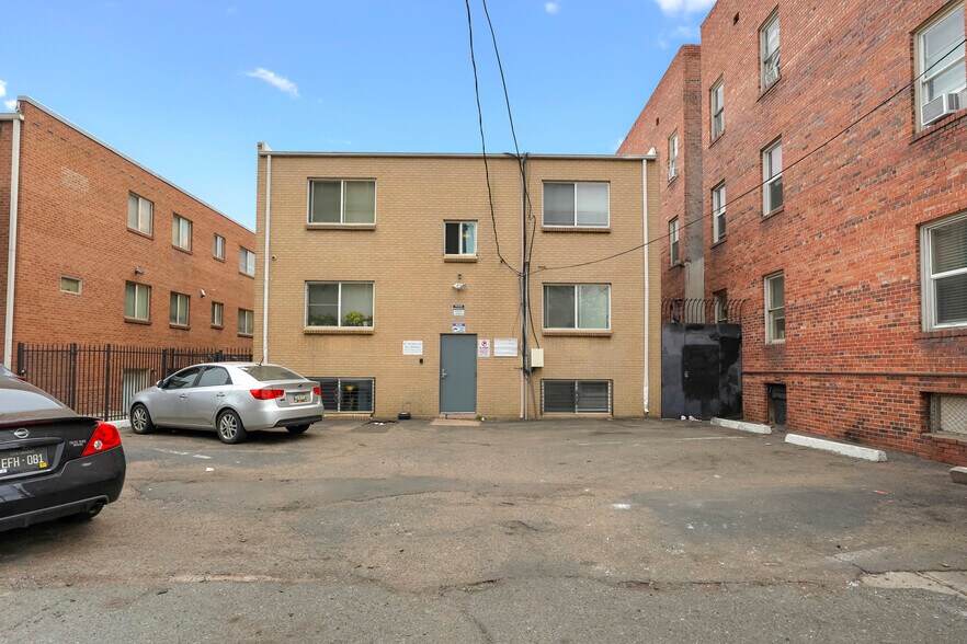 1415 Pearl St, Denver, CO à vendre - Photo du bâtiment - Image 3 de 20