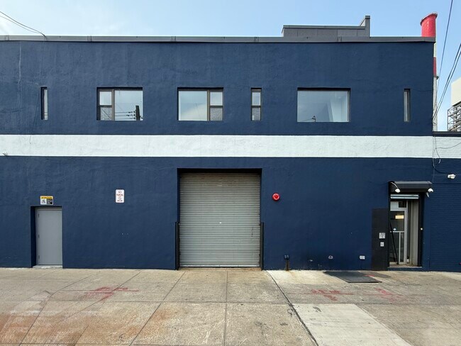 More details for 814 37th Ave, Long Island City, NY - Office, Industrial for Lease