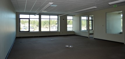 32045 Castle Ct, Evergreen, CO for sale Interior Photo- Image 2 of 4