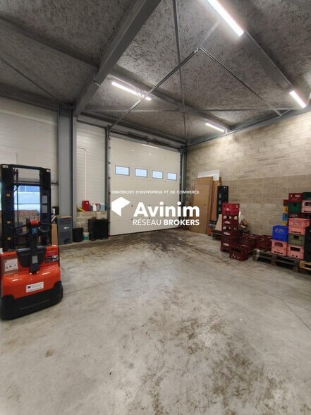 Industrial in Brétigny-sur-Orge for lease - Interior Photo - Image 2 of 7