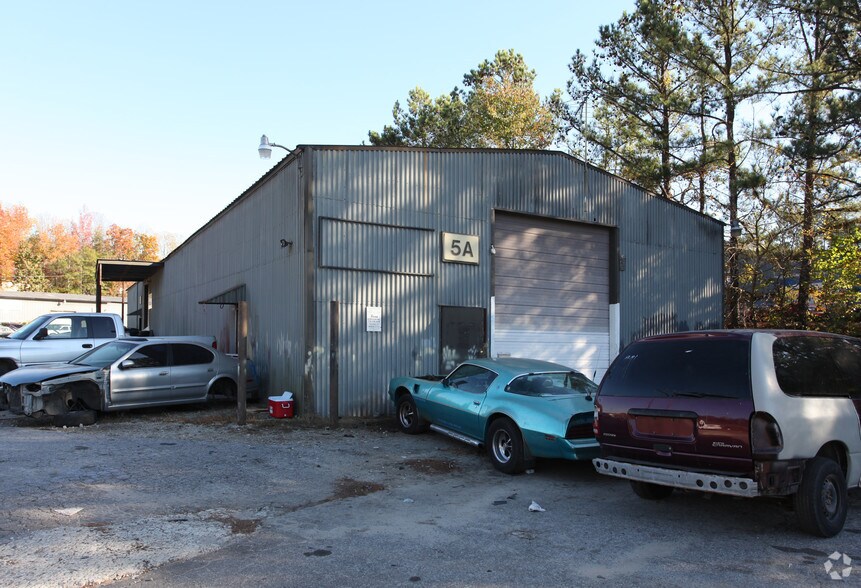 6090 Pinegrove Rd, Riverdale, GA à vendre - Photo principale - Image 1 de 6