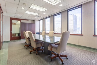 451 Florida St & 450 Laurel St, Baton Rouge, LA à louer Photo intérieure- Image 2 de 2