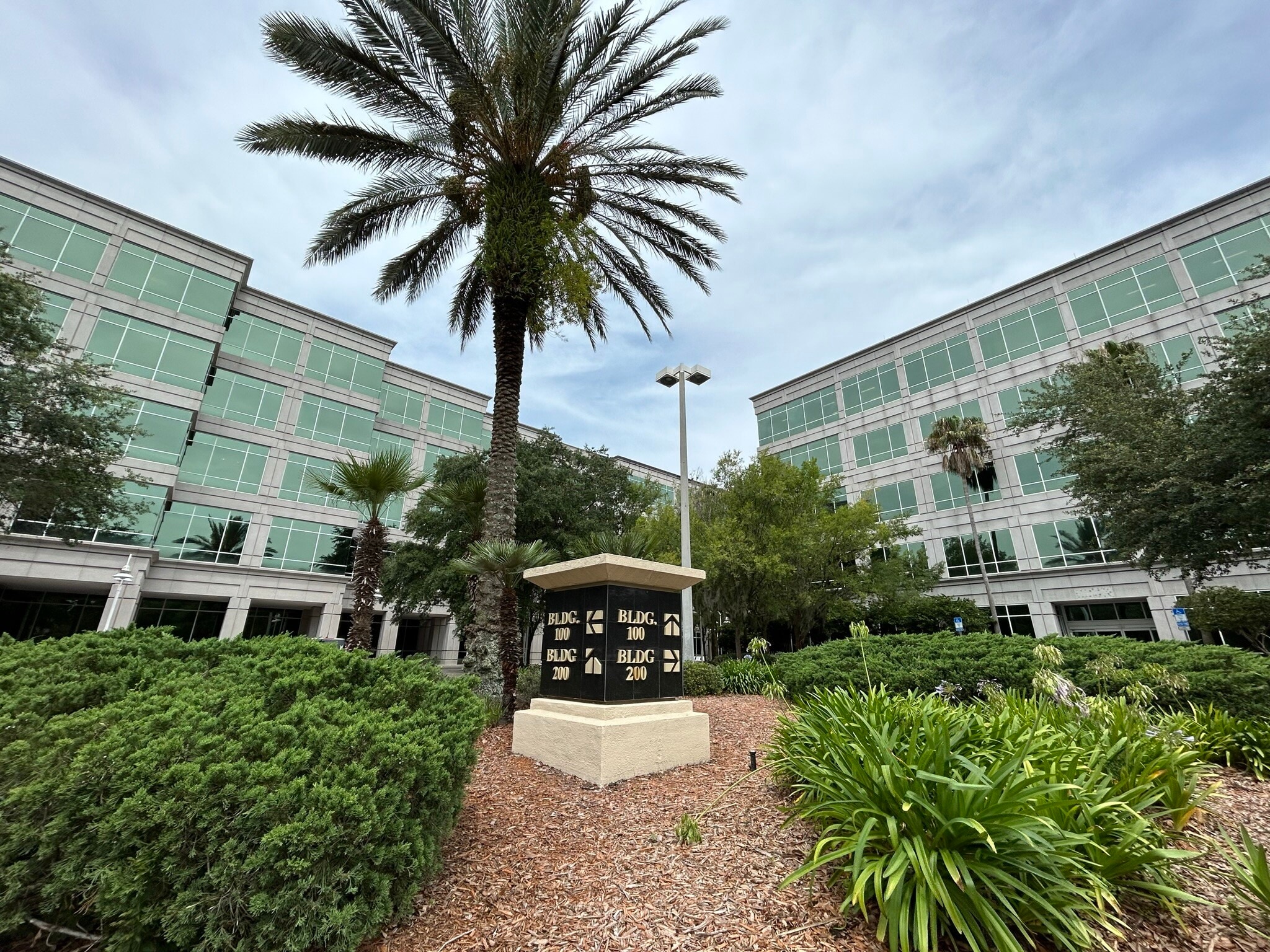 4600 Touchton Rd E, Jacksonville, FL for lease Building Photo- Image 1 of 10