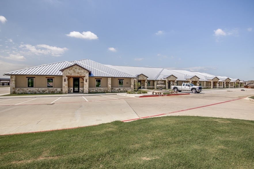 255 W Lebanon, Frisco, TX for sale - Building Photo - Image 2 of 9