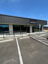 3434-3520 Williams Rd, Benbrook, TX for lease Interior Photo- Image 2 of 28