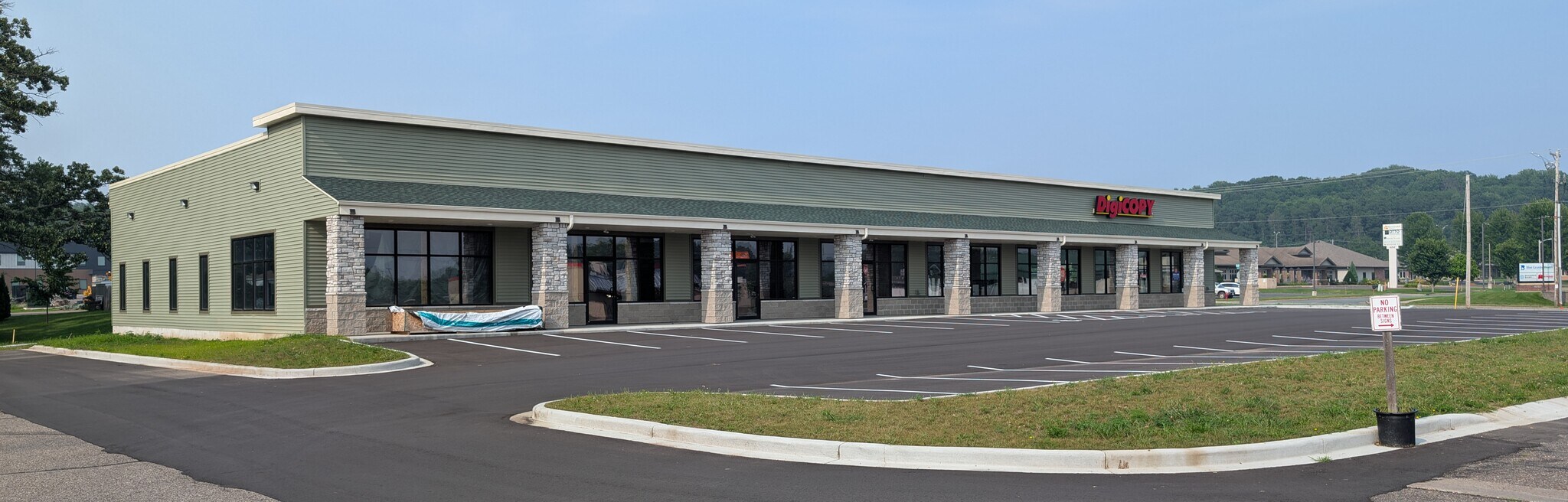 4310 London Road, Eau Claire, WI à vendre Photo du bâtiment- Image 1 de 1