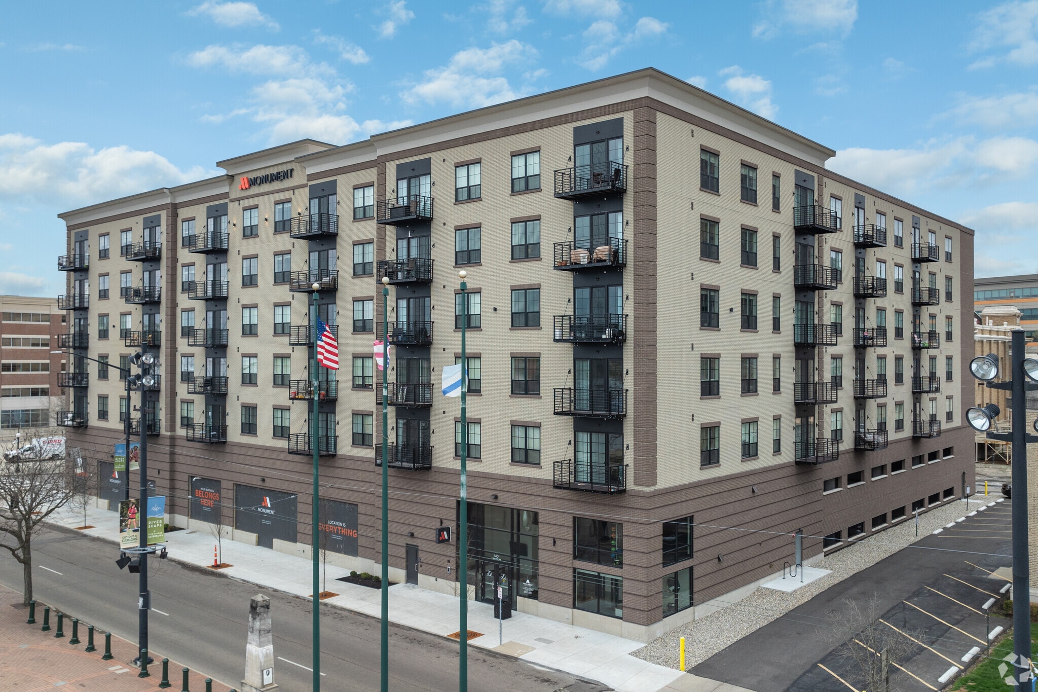 140 E Monument Ave, Dayton, OH for lease Primary Photo- Image 1 of 88