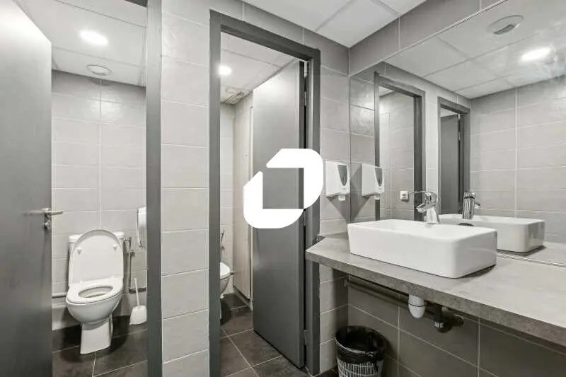 Office in Villepinte for lease - Interior Photo - Image 3 of 7