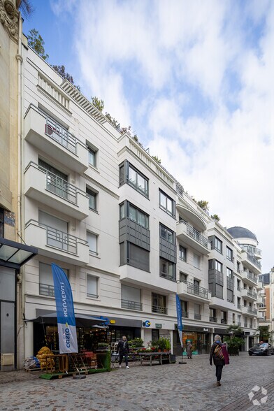 37 Rue Du President Wilson, Levallois-Perret for lease - Building Photo - Image 3 of 10