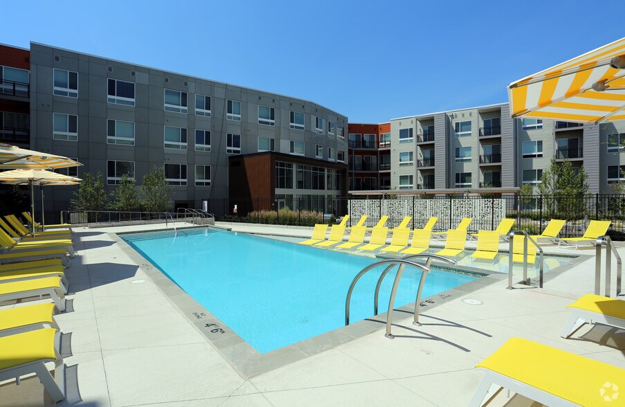 5661 3rd St NE, Washington, DC à louer - Photo du bâtiment - Image 3 de 42