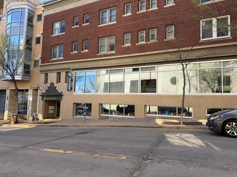 107 N Hamilton St, Madison, WI à louer - Photo du bâtiment - Image 2 de 9