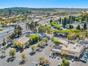 2095 W Vista Way, Vista, CA - AERIAL  map view