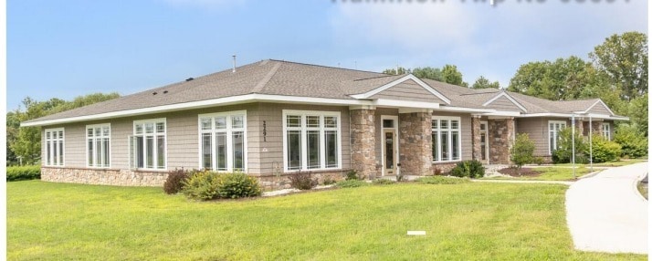 2291 Highway 33, Trenton, NJ à vendre - Photo principale - Image 1 de 1