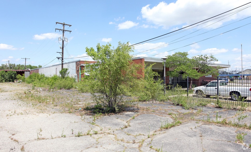 3232 Allegheny Ave, Columbus, OH for lease - Building Photo - Image 2 of 10