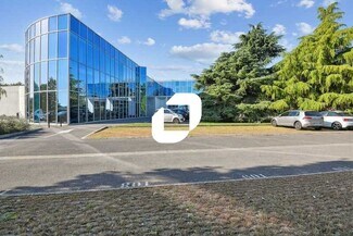 Plus de détails pour Bureau, Local d'activités à louer