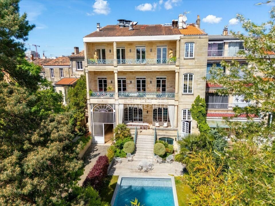 Office in Bordeaux for sale Building Photo- Image 1 of 13