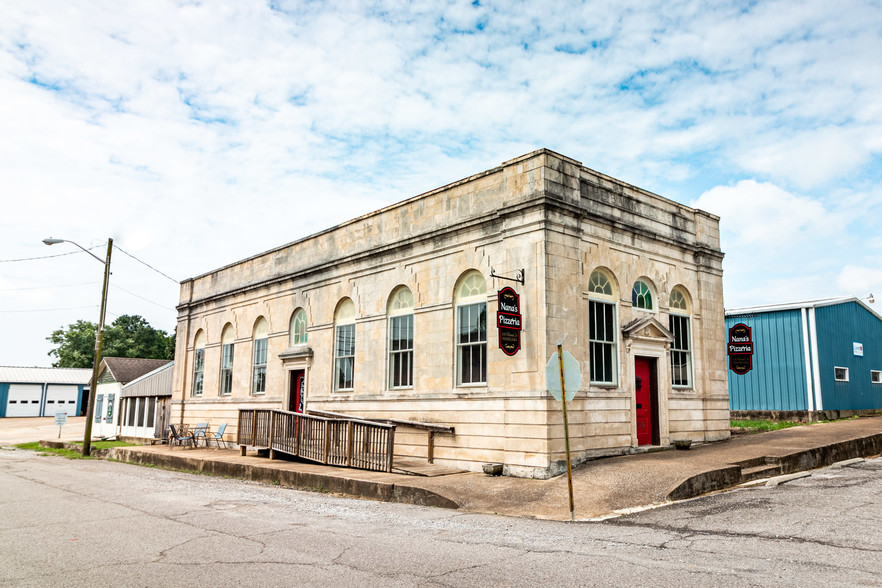 200 Broad St, Loretto, TN for sale - Building Photo - Image 1 of 1