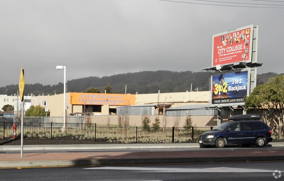 2634 Bayshore Blvd, Daly City, CA à vendre - Photo du bâtiment - Image 2 de 2