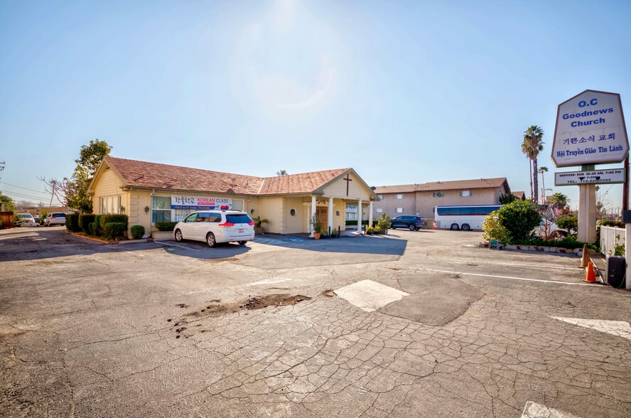 3330 W Lincoln Ave, Anaheim, CA for sale - Primary Photo - Image 1 of 1