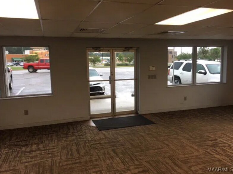 1015 River Falls St, Andalusia, AL à vendre - Photo intérieure - Image 3 de 6