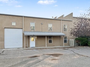 21 Bisbee Ct, Santa Fe, NM for lease Building Photo- Image 1 of 20