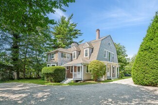 Plus de détails pour 10 Pantigo Rd, East Hampton, NY - Bureau à vendre