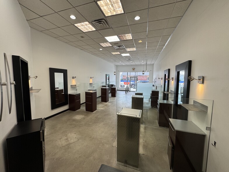 2000 Harrison St, Hollywood, FL for lease - Building Photo - Image 2 of 12