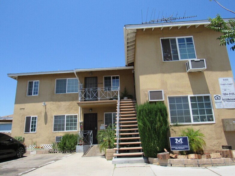 6400 Camellia Ave, North Hollywood, CA à vendre - Photo du bâtiment - Image 1 de 19