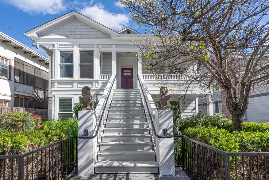 418 Humboldt St, Santa Rosa, CA à vendre - Photo du bâtiment - Image 2 de 51