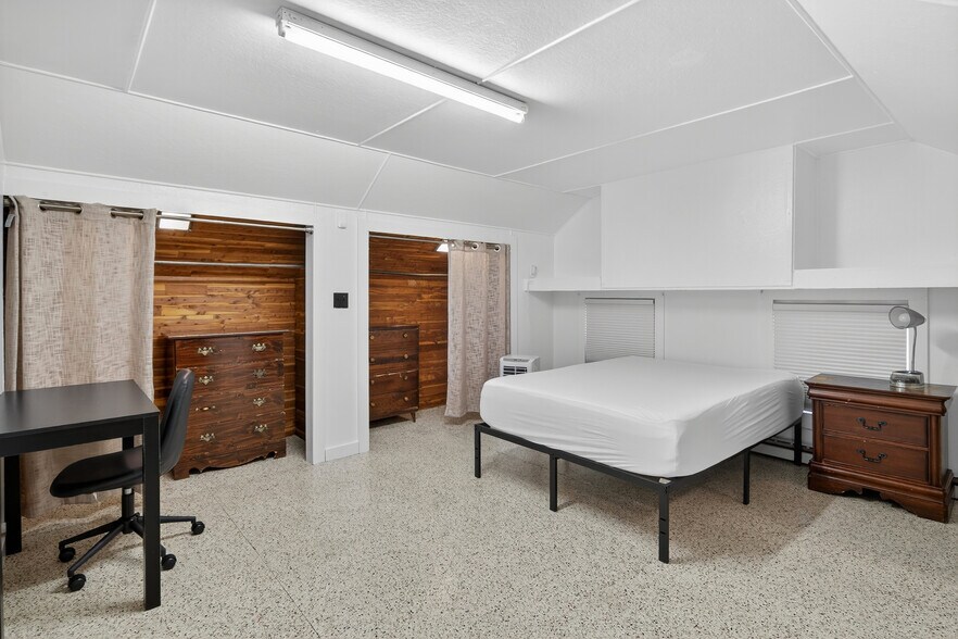 310 Pleasant St, Ithaca, NY à vendre - Photo du bâtiment - Image 2 de 53