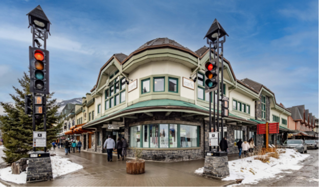 299 Banff Ave, Banff, AB for sale Building Photo- Image 1 of 1
