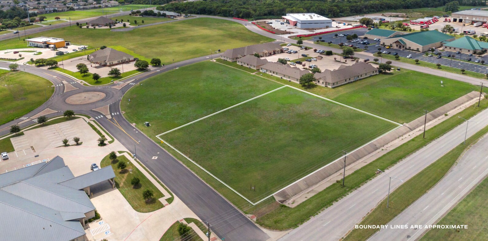 2401 Ambassador dr, Waco, TX à vendre Photo principale- Image 1 de 5