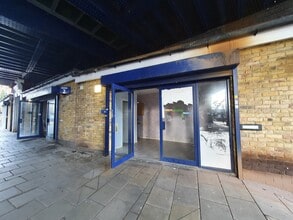 Amhurst Rd, London for lease Building Photo- Image 2 of 7