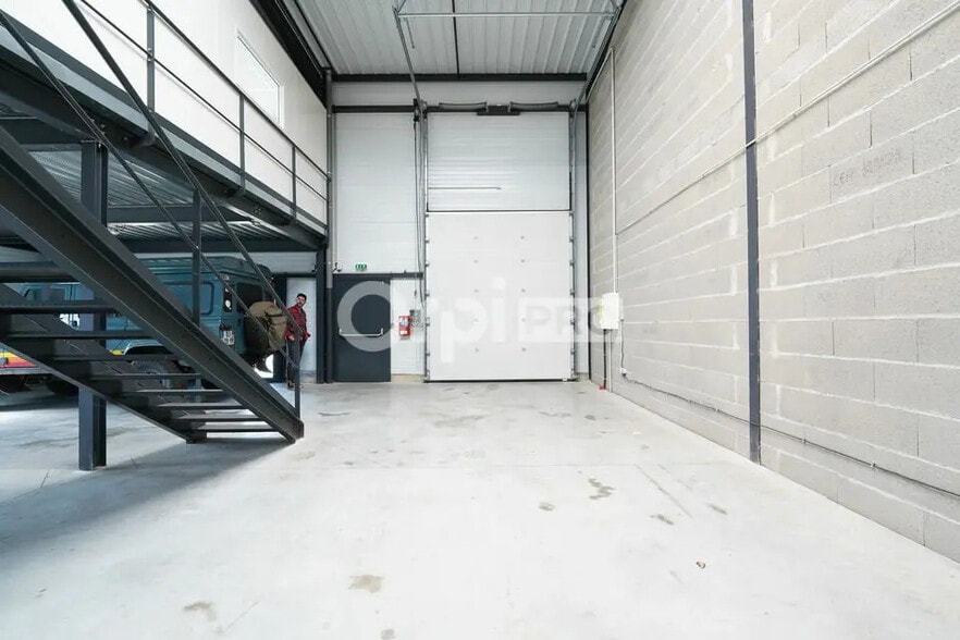 Flex dans Genay à louer - Photo intérieure - Image 2 de 6