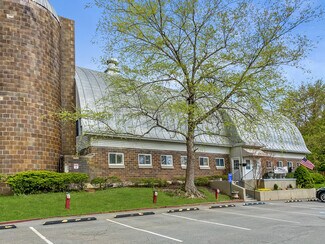 Plus de détails pour 3005 Dower House Dr, Herndon, VA - Commerce de détail à vendre