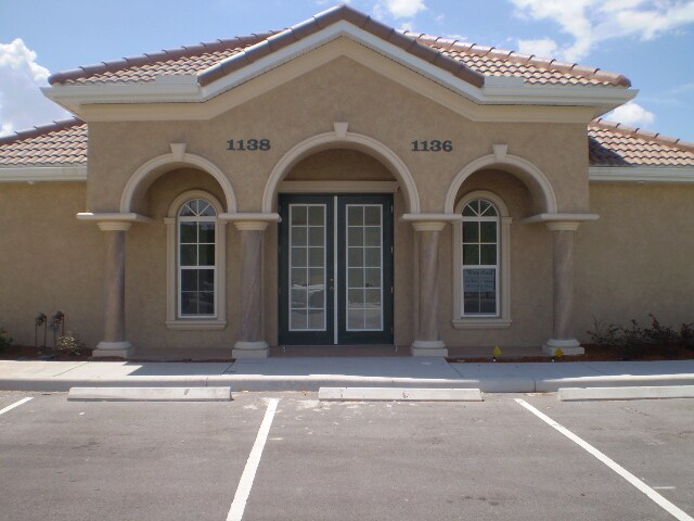 1136-1138 Cypress Glen Cir, Kissimmee, FL à vendre - Photo du bâtiment - Image 3 de 19
