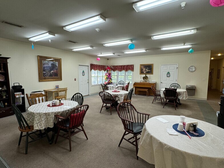 100 W Lake Professional Park, Geneva, AL à vendre - Photo du bâtiment - Image 3 de 34