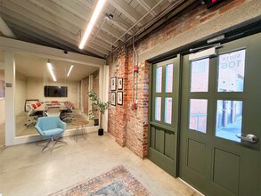 1086 N 4th St, Columbus, OH for lease Interior Photo- Image 2 of 4