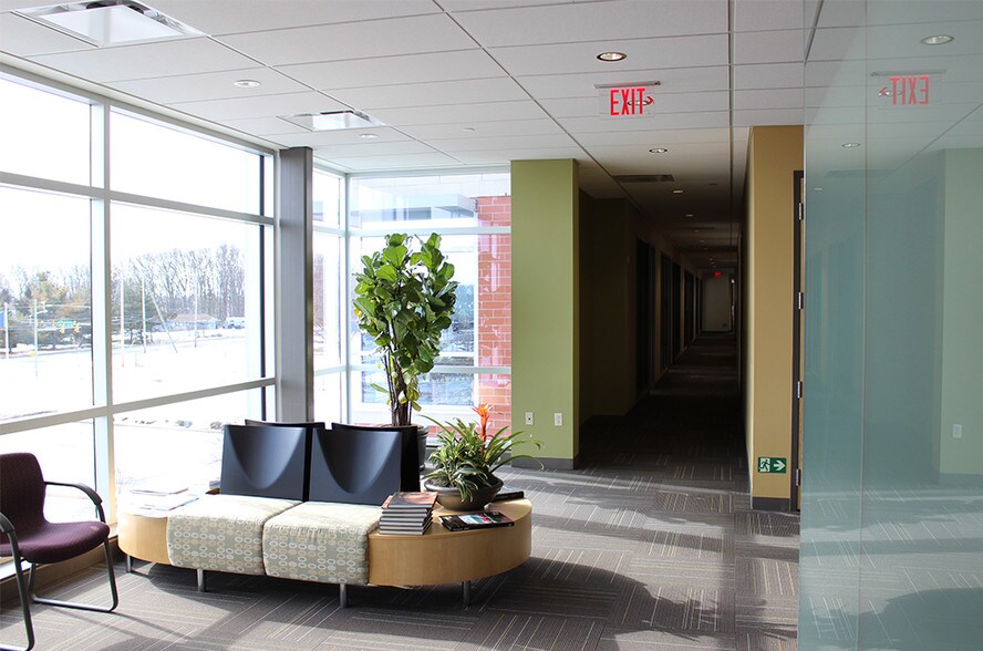 890 Forty Foot Rd, Lansdale, PA à louer - Hall d’entrée - Image 2 de 8