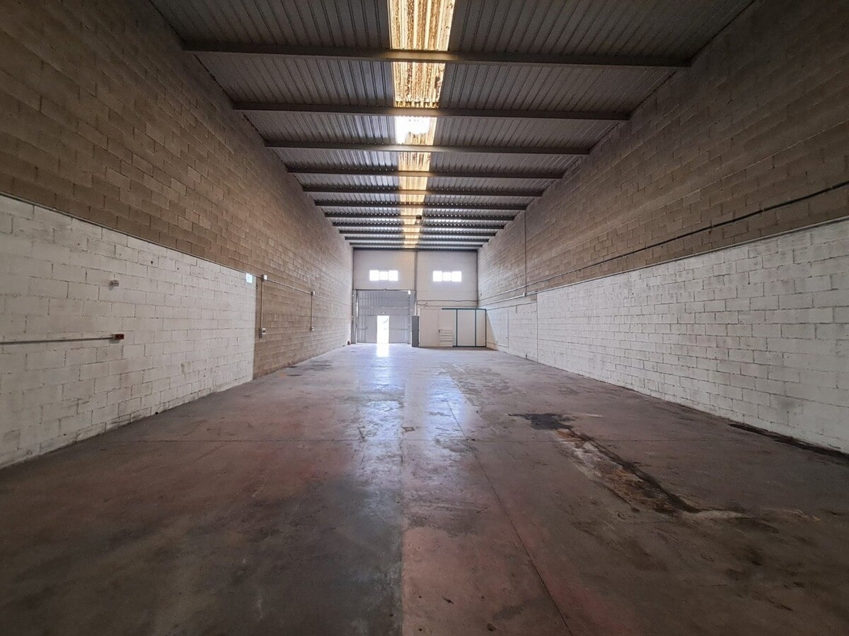 Igualada, BAR 08700 - - - Photo intérieure - Image 1 of 4