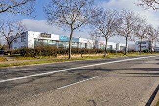 More details for Rue Elisée Reclus, Décines-Charpieu - Flex for Lease