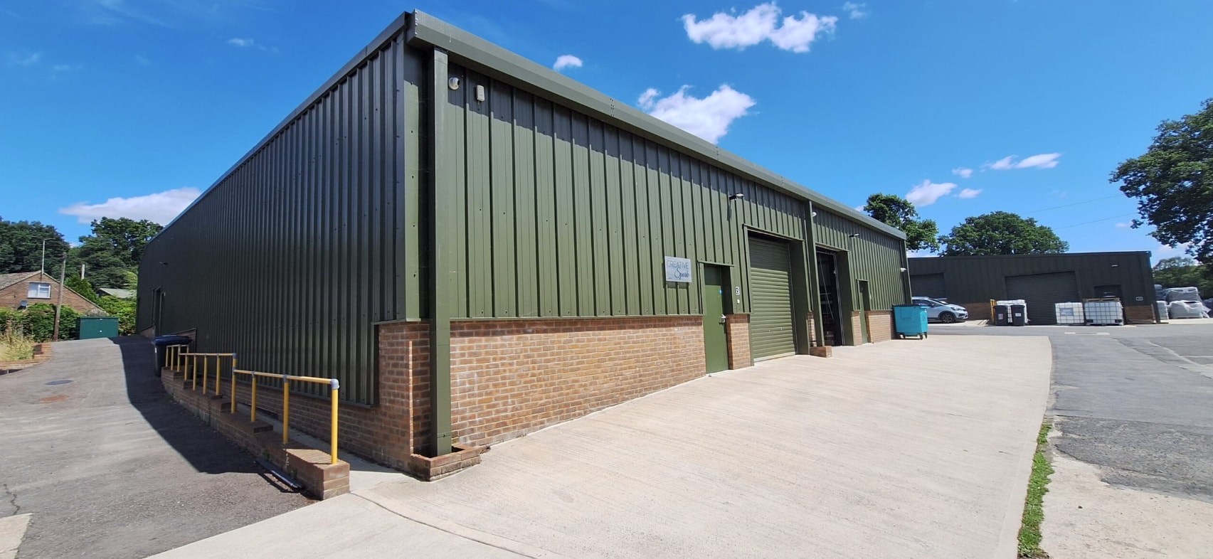 Plummers Plain, Horsham for lease Interior Photo- Image 1 of 3