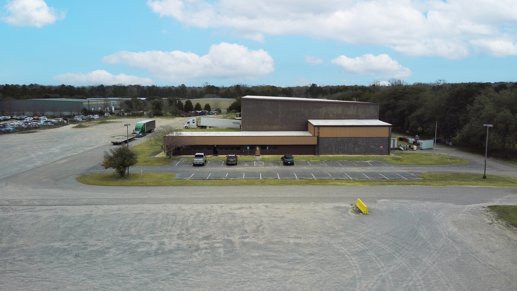 48 Artley Rd, Savannah, GA for sale Interior Photo- Image 1 of 4