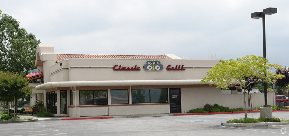 18710-18842 Soledad Canyon Rd, Santa Clarita, CA for lease - Primary Photo - Image 3 of 9