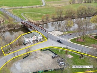 Plus de détails pour 1 Water St, New Paltz, NY - Commerce de détail à vendre