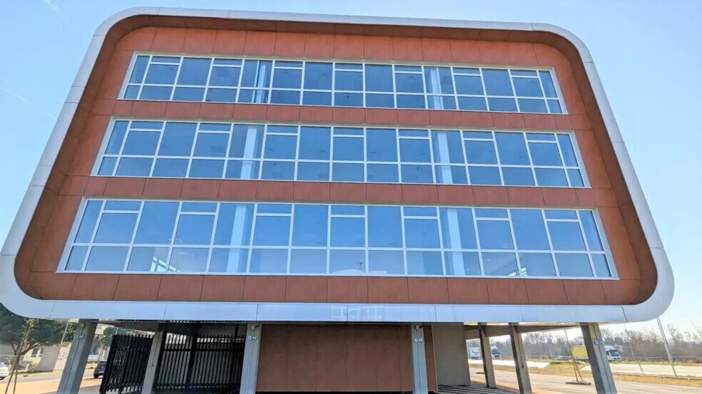 Bureau dans Labège à louer - Photo du bâtiment - Image 3 de 27